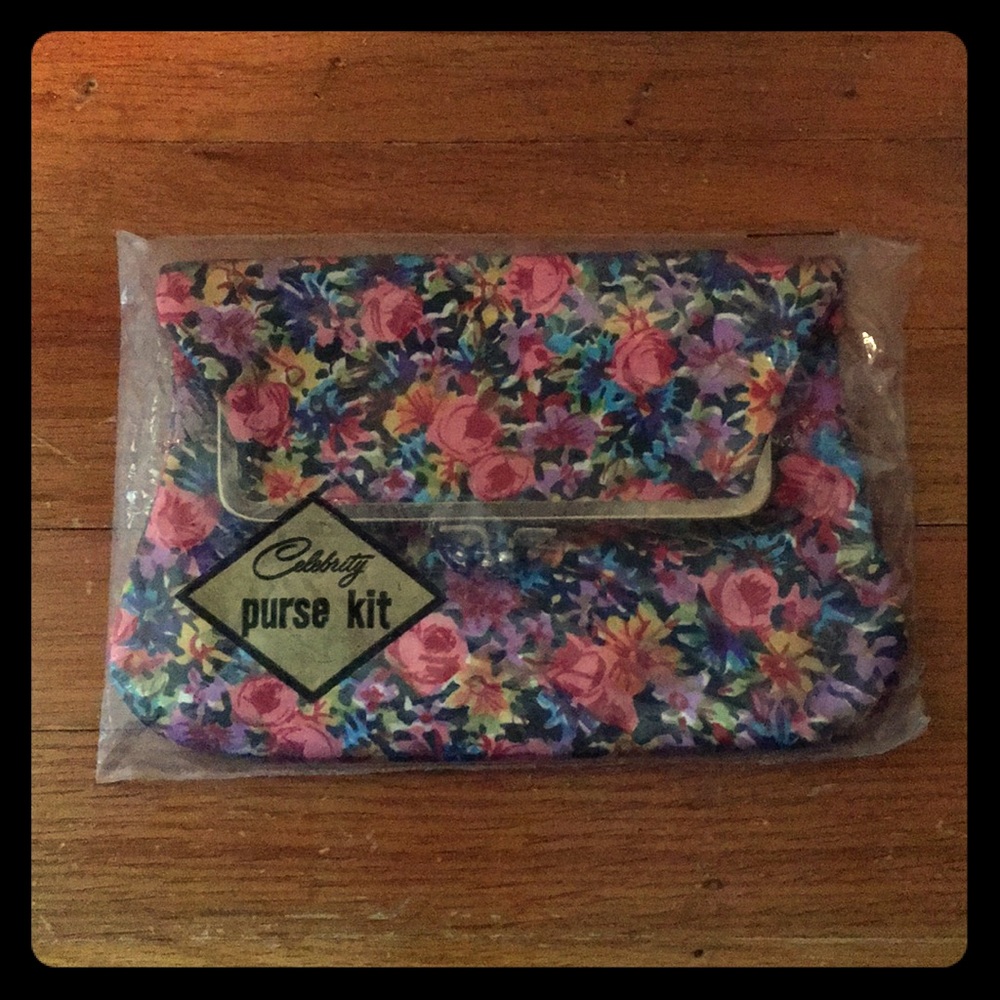 🆕 🌺 VTG 70s Floral Purse